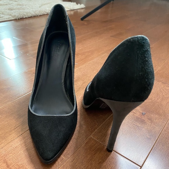 Charles David black suede pointy pumps heels shoes - Picture 6 of 10